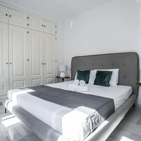 Apartment U-nique Plaza Del Patrocinio Malaga
