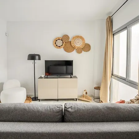 U-nique Plaza Del Patrocinio Apartment Malaga